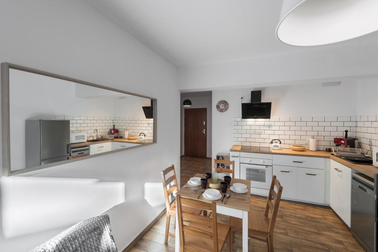 ザコパネApartament Klimatyczny W Centrumアパートメント エクステリア 写真